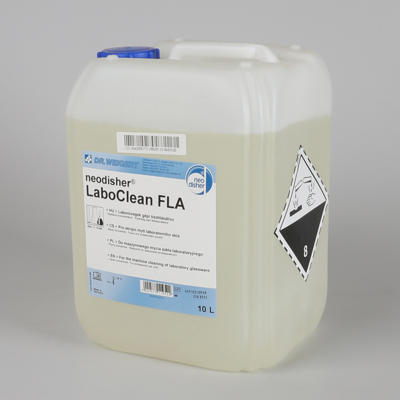 Fotogalerie Prostředky pro čištění a oplach zvířecích klecí
