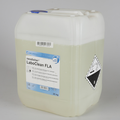 Fotogalerie Prostředky pro čištění a oplach zvířecích klecí
